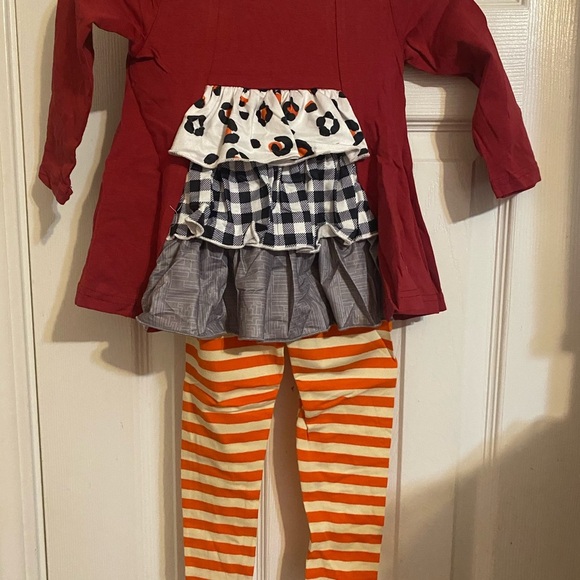 New Thankful Fall Outfit - - Picture 5 of 6